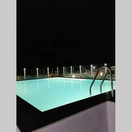 Valentina Int 4 - Rooftop Sea View Infinity Pool Apartment Santa Maria al Bagno